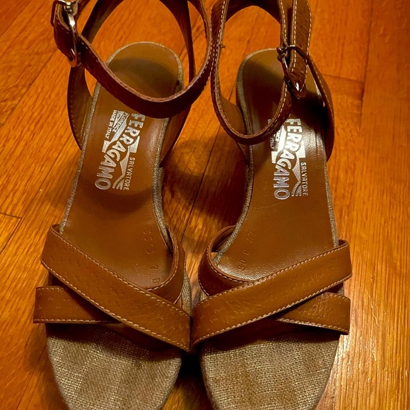 Salvatore Ferragamo Tan Leather Sandals - Picture 1 of 5